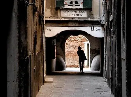 Ca' Dei Armeni - San Marco Square