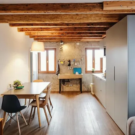 Ca' Dei Armeni - San Marco Square * البندقية