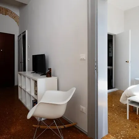 Ca' Dei Armeni - San Marco Square *