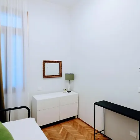 Ca' Dei Armeni - San Marco Square *