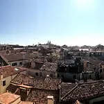 Ca' Dei Armeni - San Marco Square Venecia