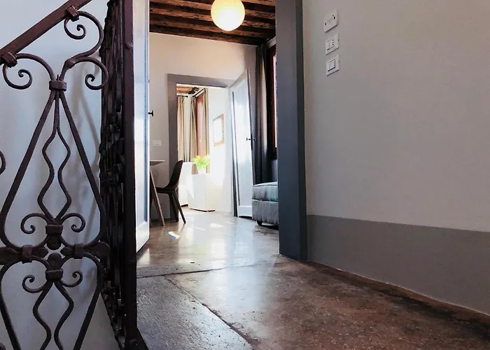 Ca' Dei Armeni - San Marco Square